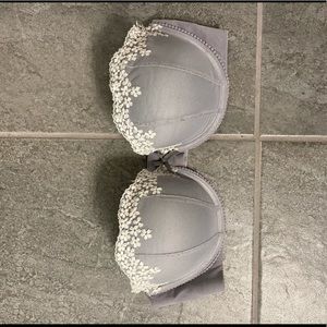 Aerie Strapless Padded Push Up Bra 36C